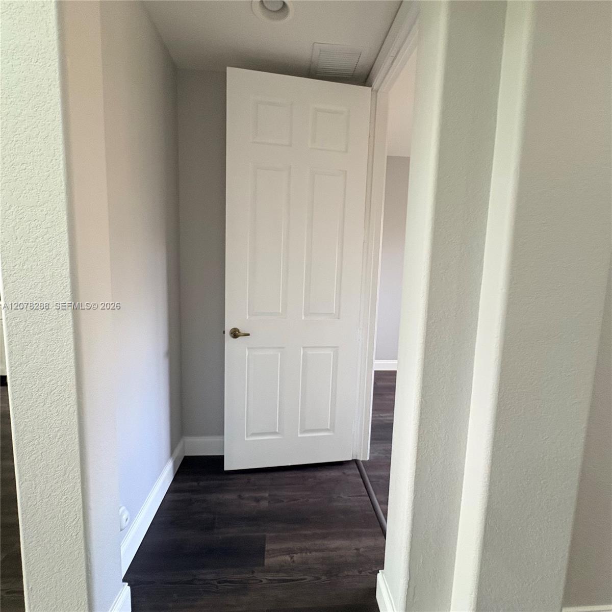 8351 NW 128th Ln # B — Photo 3
