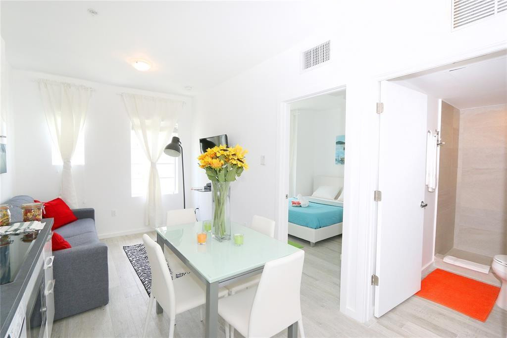 811 JEFFERSON Avenue # 102 — Photo 5