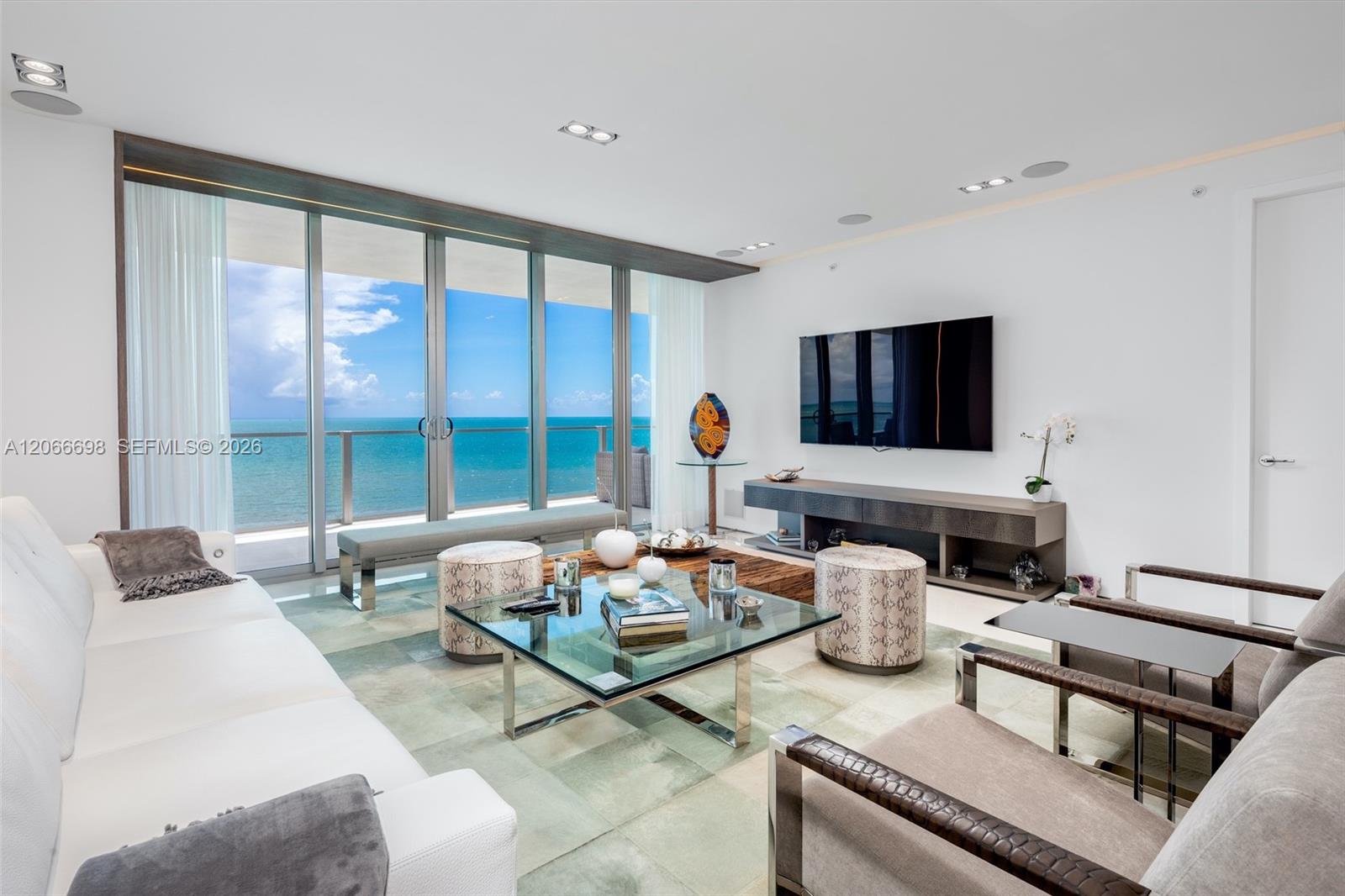 360 Ocean Dr # 804S — Photo 3