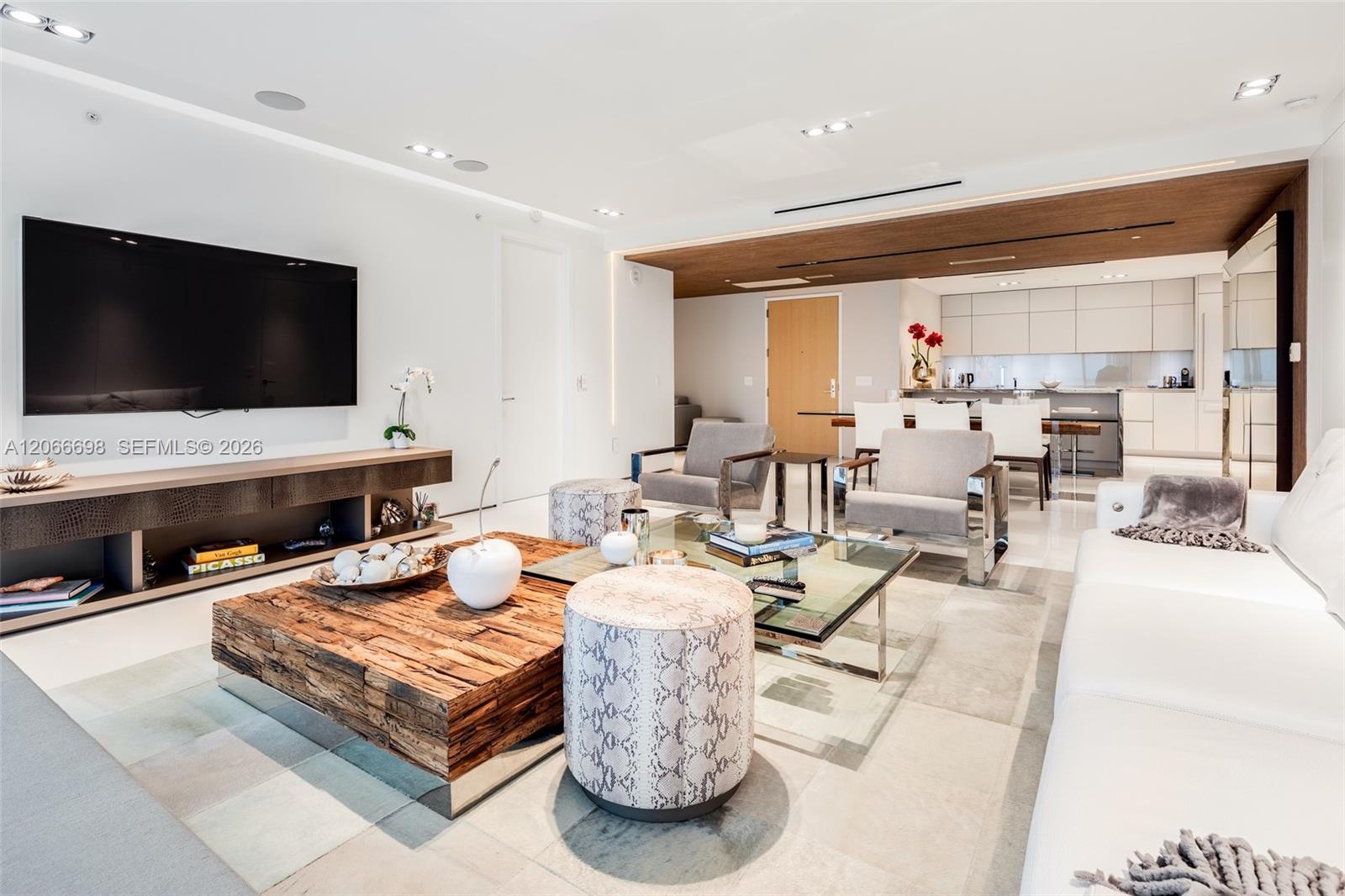 360 Ocean Dr # 804S — Photo 4