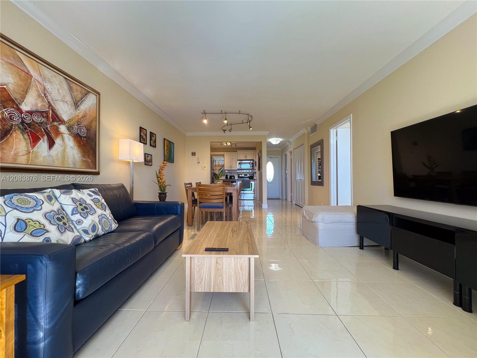 8900 Washington Blvd # 401A — Photo 4