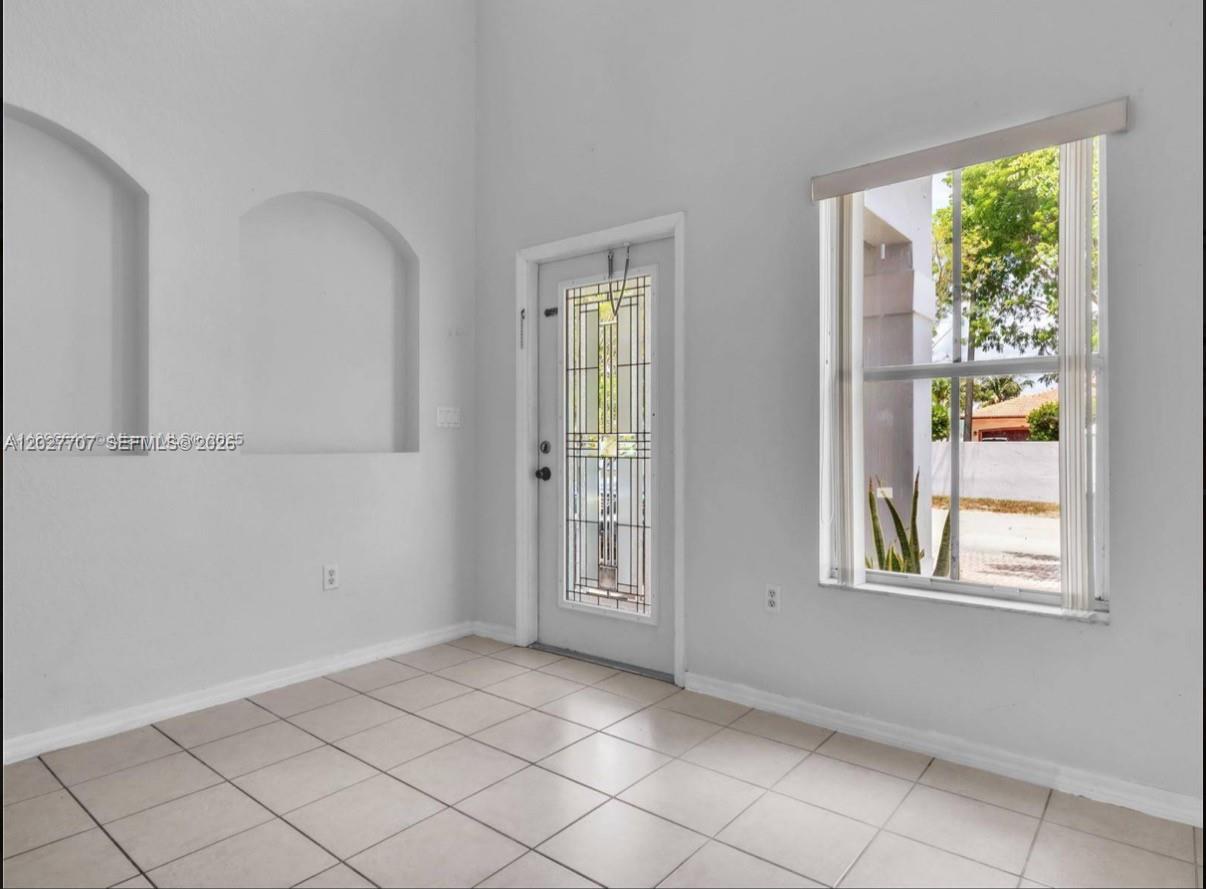 16628 SW 47th Ter — Photo 5