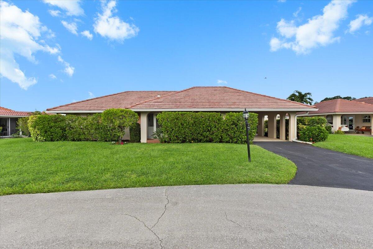 233 Rio Vista Circle # 233, Atlantis FL 33462