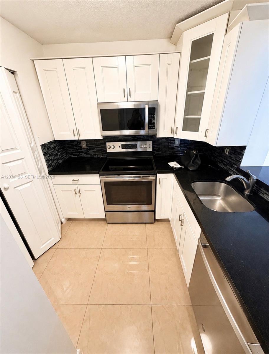 2721 Ocean Club Blvd # 201 — Photo 5