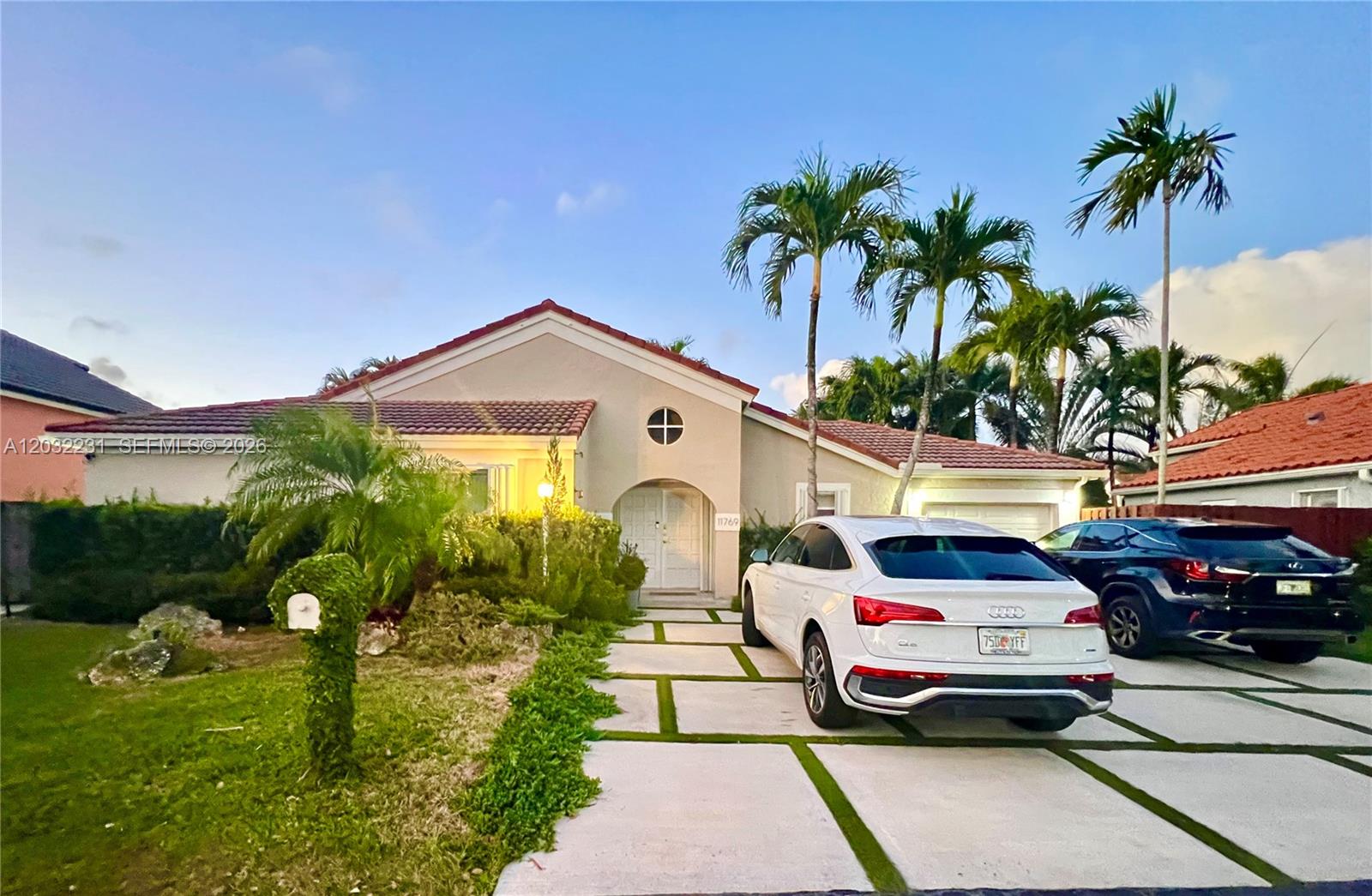 11769 SW 92nd Ln, Miami FL 33186