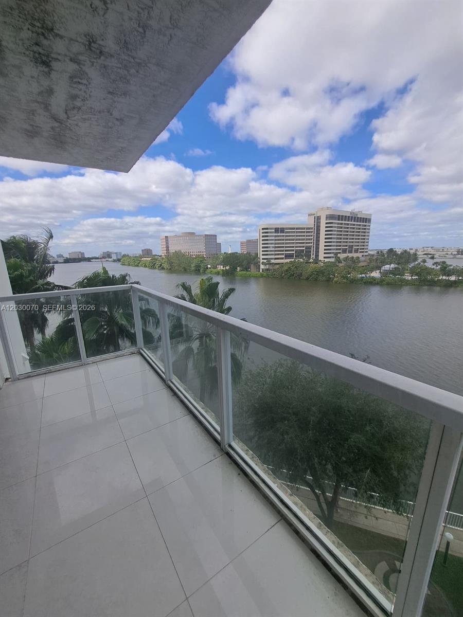 5085 NW 7th St # 602, Miami FL 33126