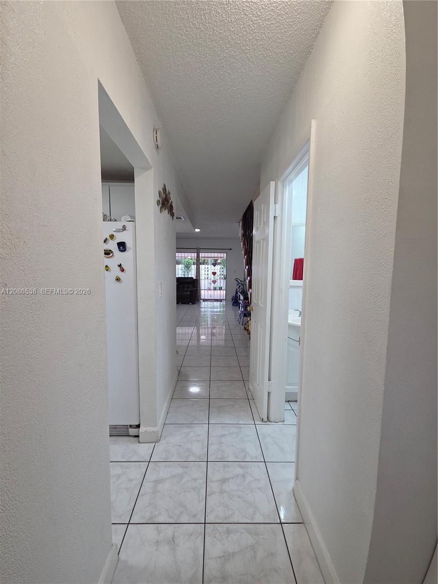 1784 W 56th Ter # 401 — Photo 4