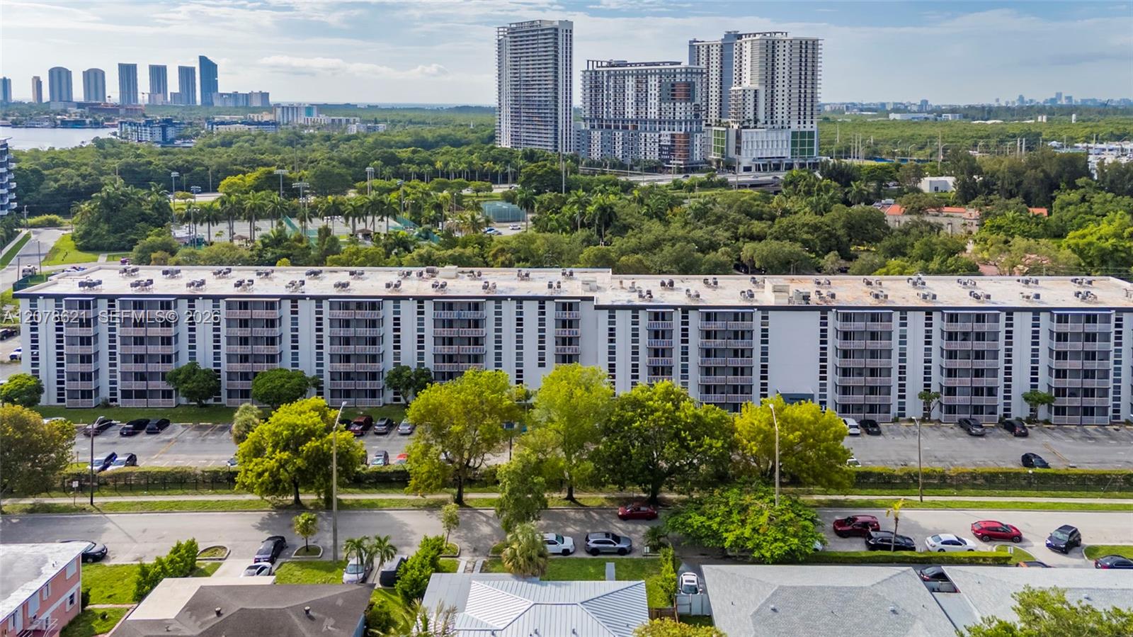 16950 W Dixie Hwy # A626, North Miami Beach FL 33160