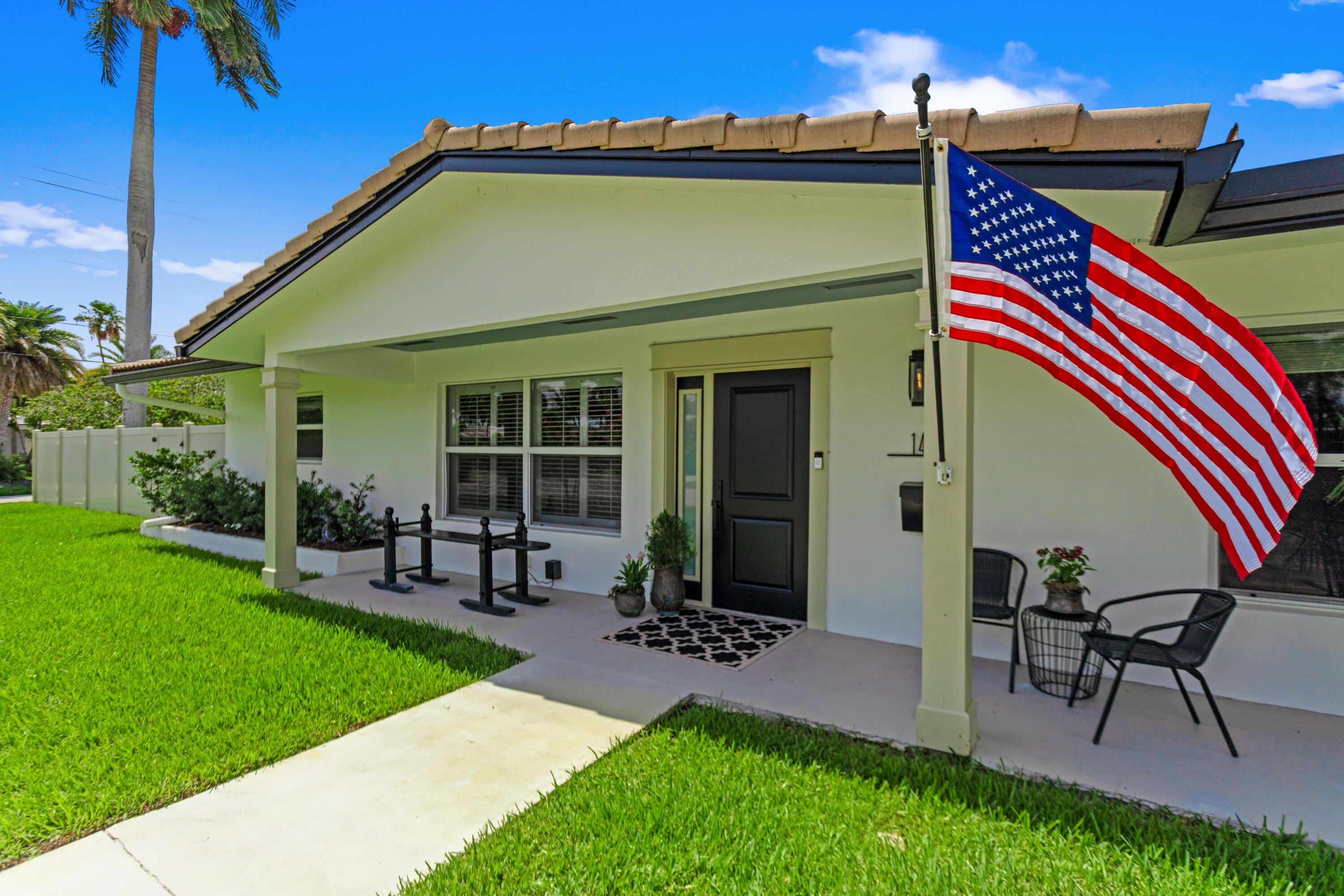1420 NE 42nd Court, Oakland Park FL 33334