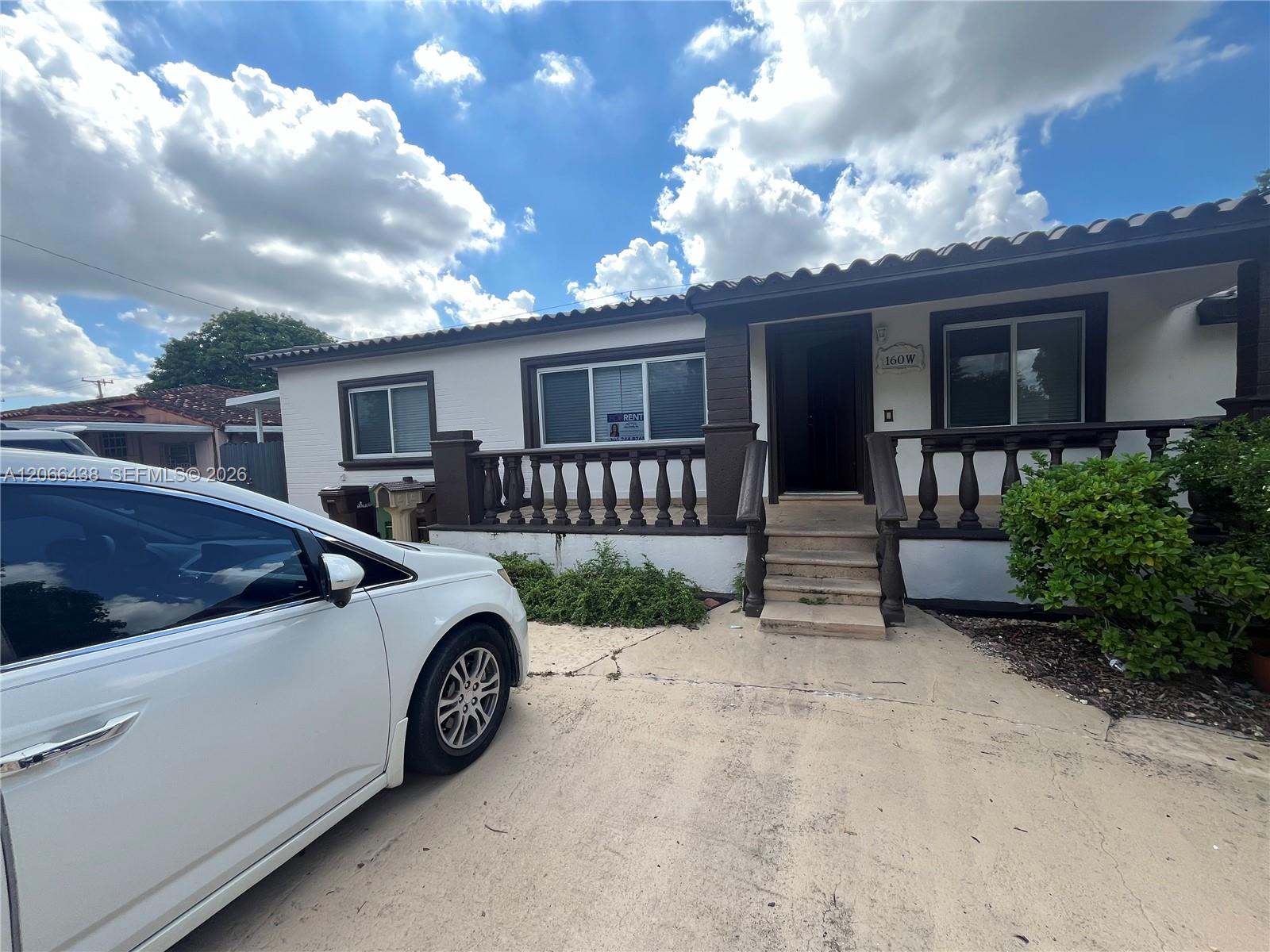 160 W 60th St # 0, Hialeah FL 33012
