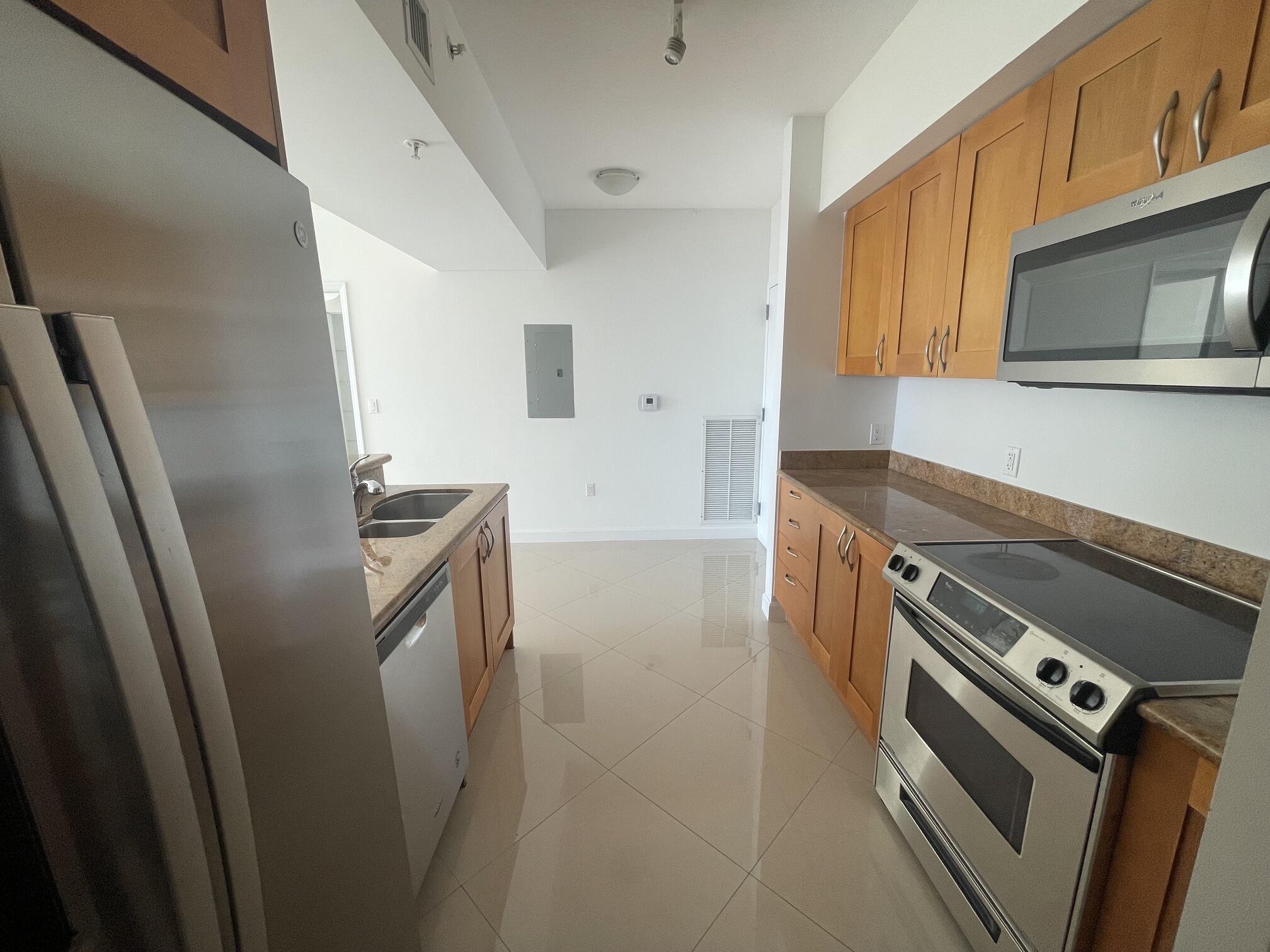 1755 E HALLANDALE BEACH Boulevard # 1005E — Photo 5