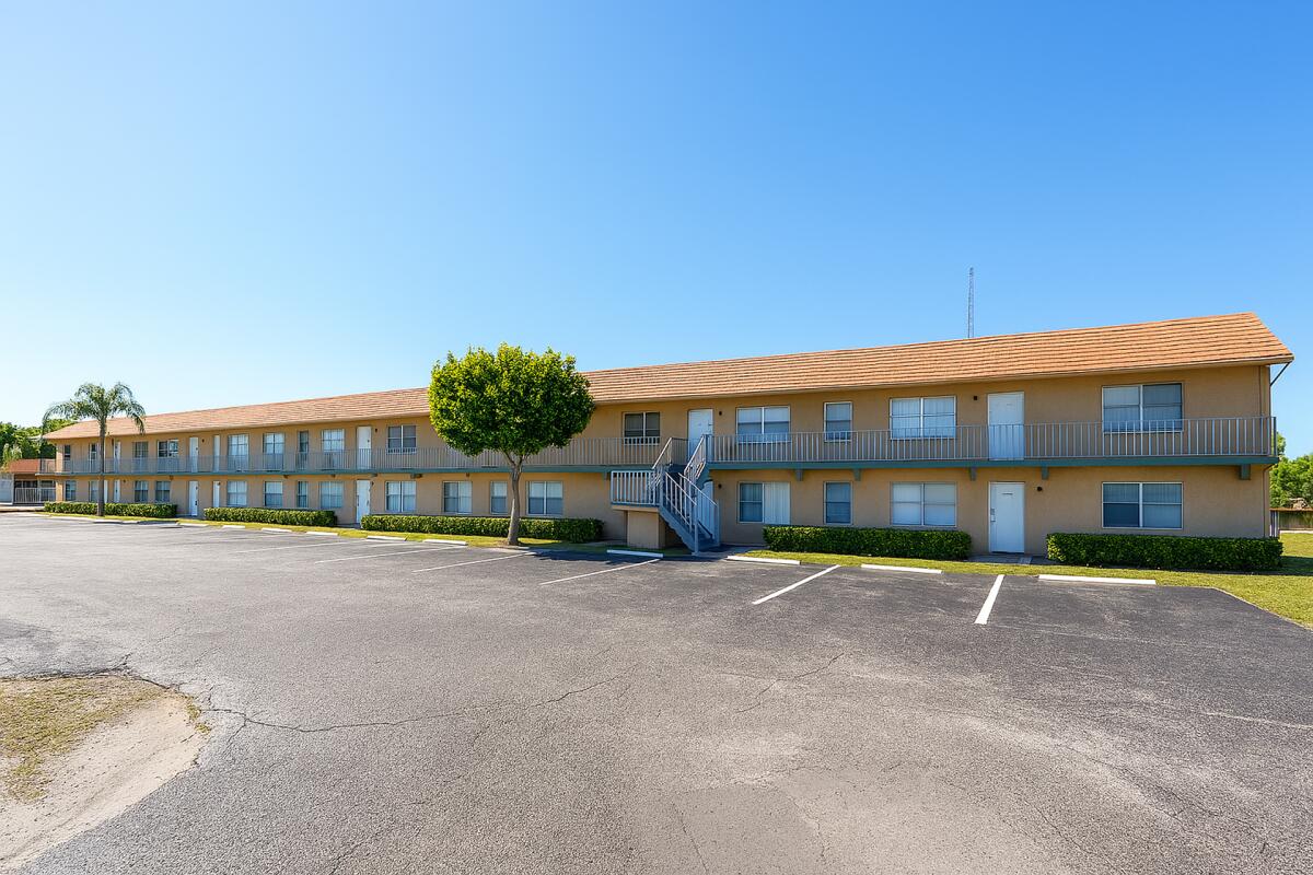 806 9th Street # 57, West Palm Beach FL 33401