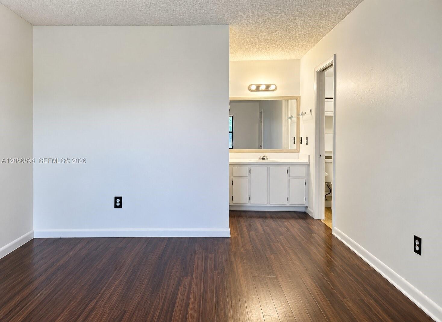14917 SW 104th St # 21 — Photo 2