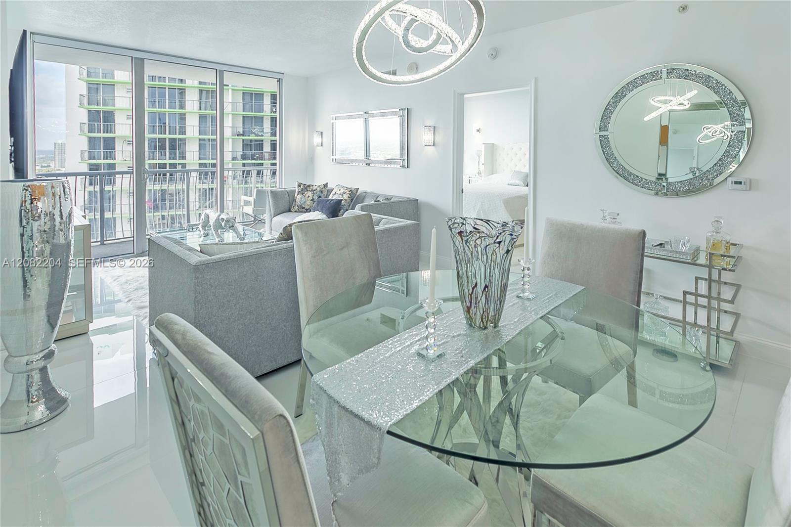 1750 N Bayshore Dr # 3211 — Photo 4