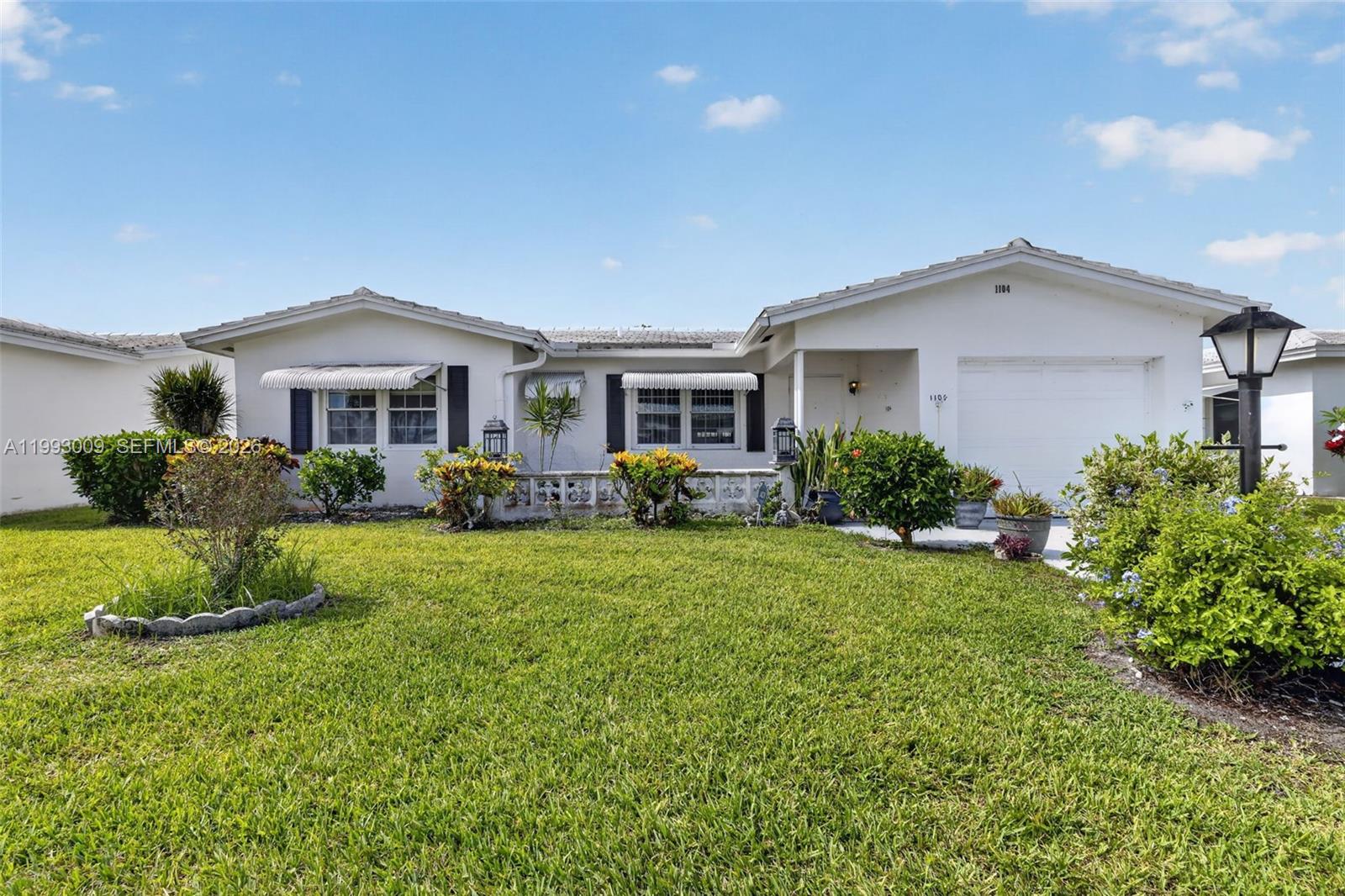 1104 Ocean Ave, Boynton Beach FL 33426