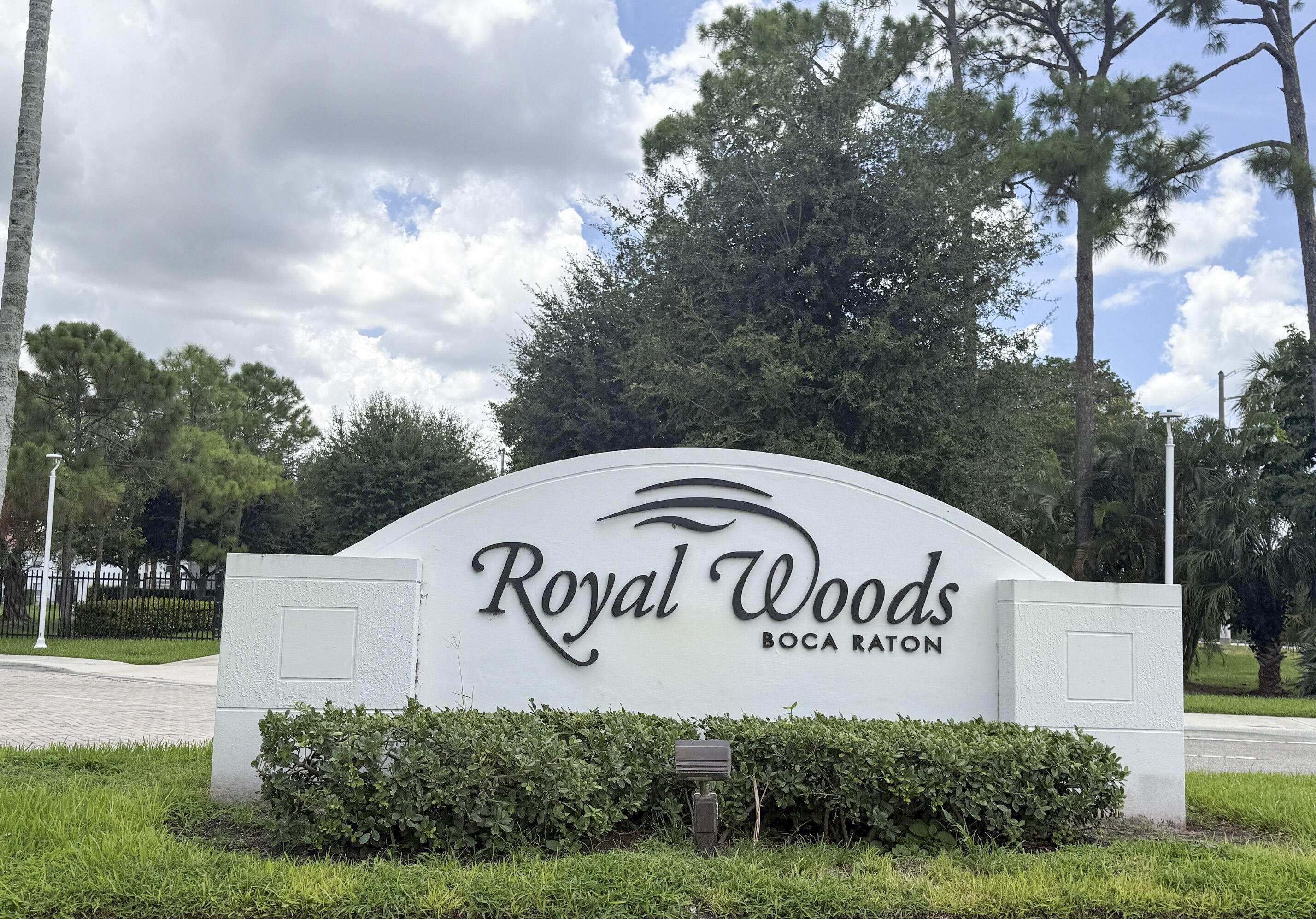 22162 Majestic Woods Way, Boca Raton FL 33428