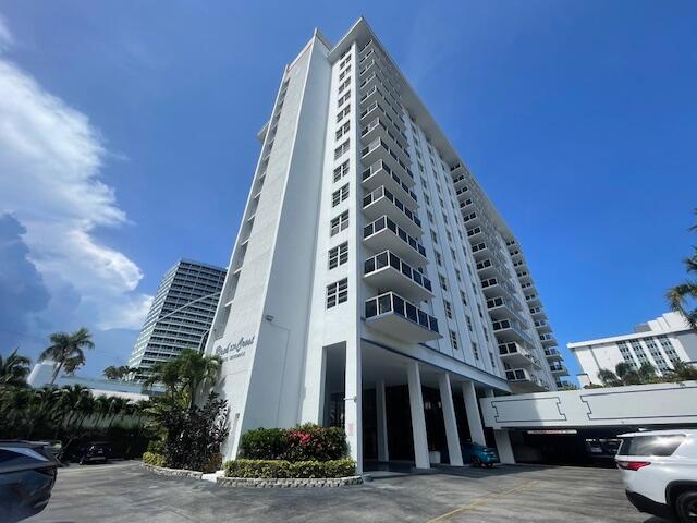 336 N Birch Road # 6d — Photo 2
