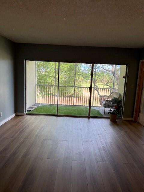 2800 N Palm Aire Drive # 304 — Photo 3