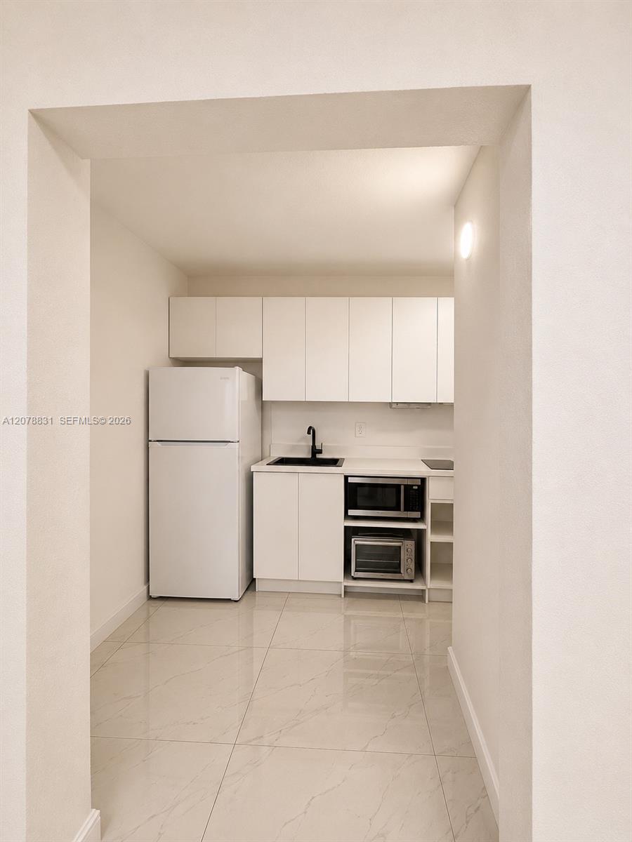 5055 NW 7th St # 1004 — Photo 2