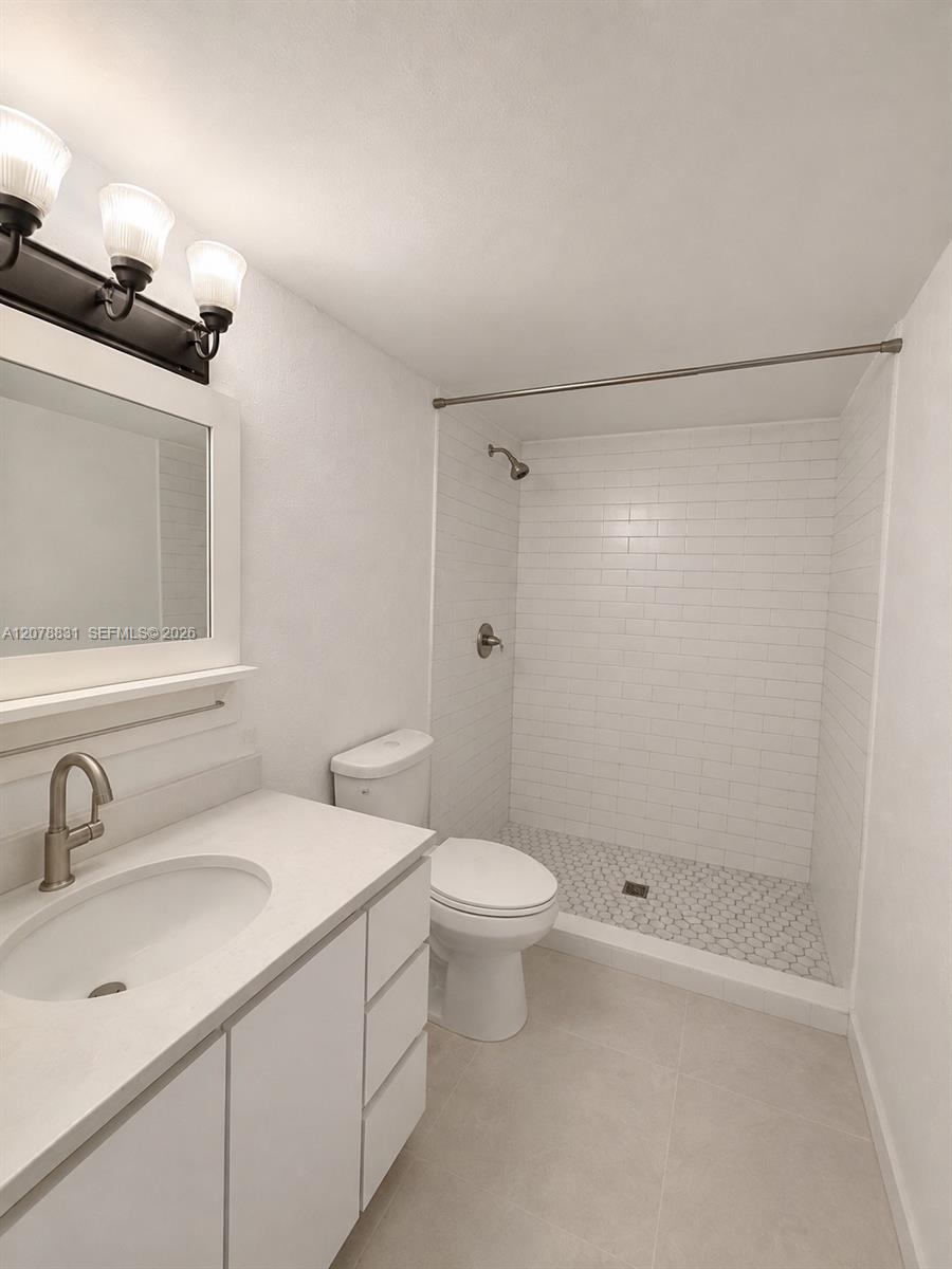5055 NW 7th St # 1004 — Photo 4