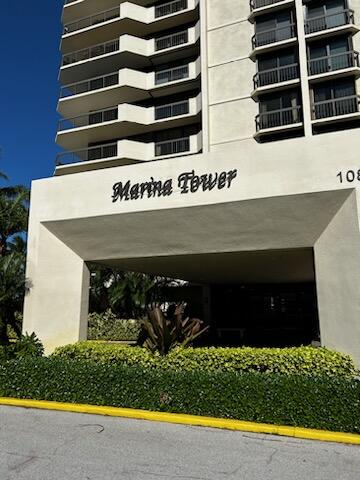 108 Lakeshore Drive # 141, North Palm Beach FL 33408