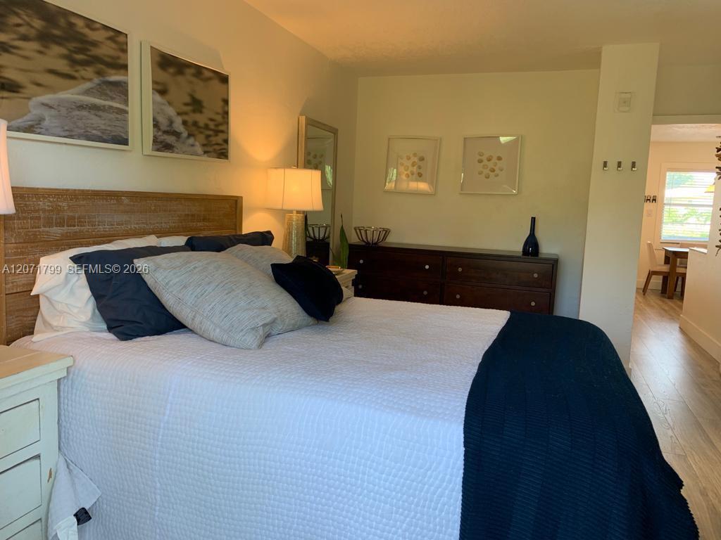 1860 Venice Park Dr # 206 View 9