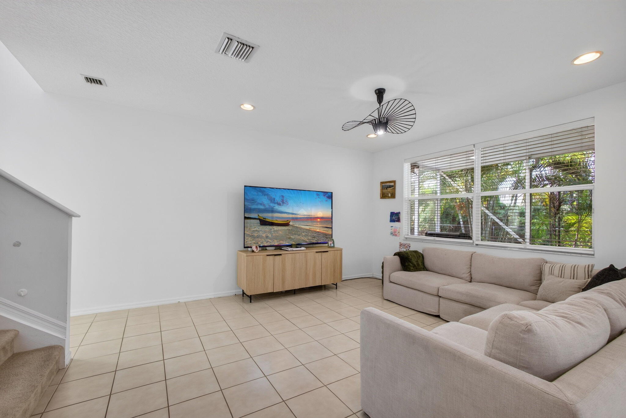 9181 VILLA PALMA Lane — Photo 4