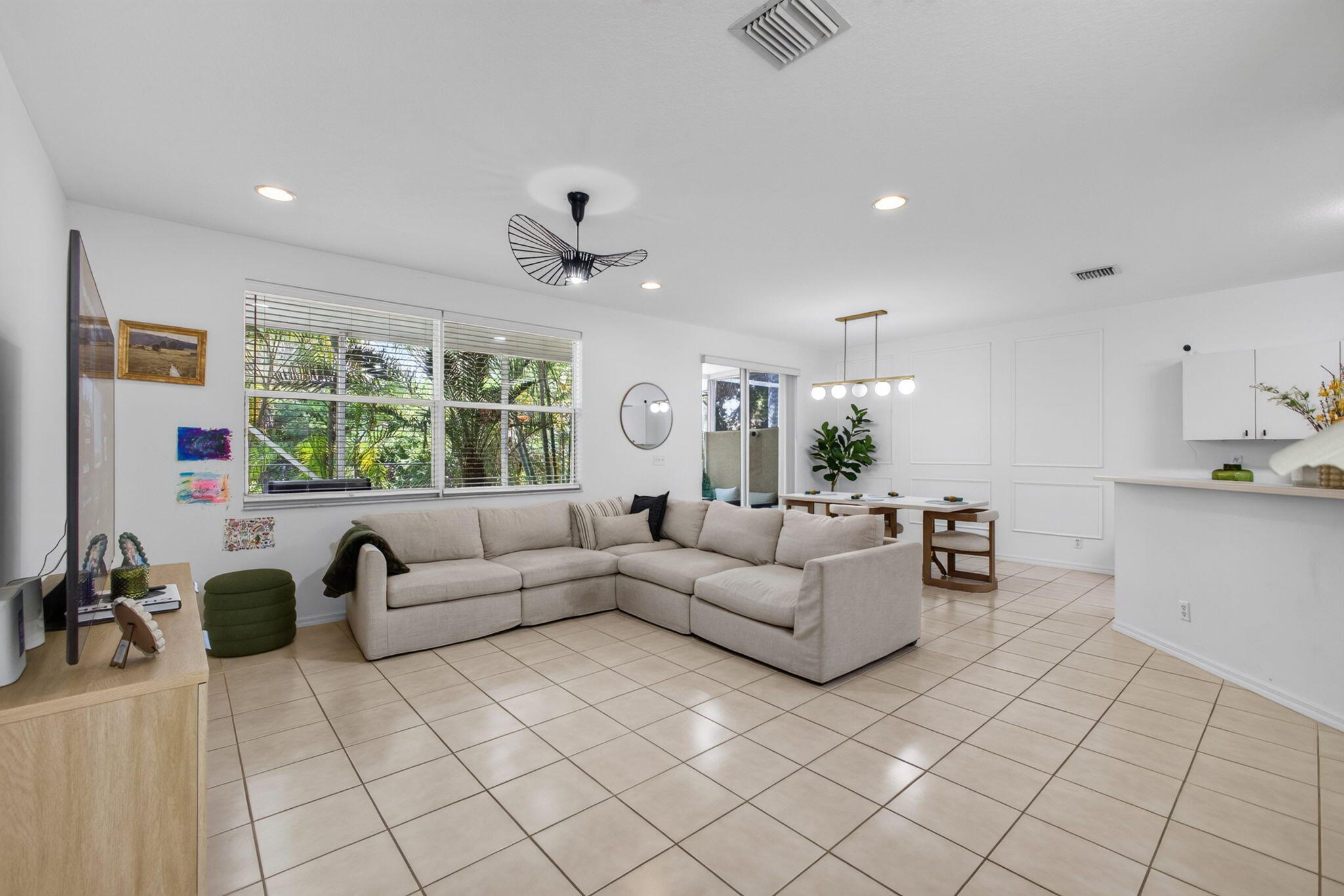 9181 VILLA PALMA Lane — Photo 2