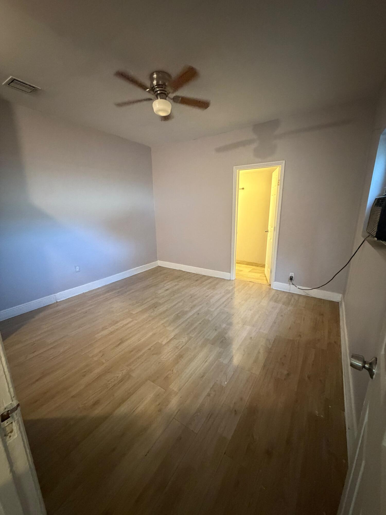 420 Lilac Court # B — Photo 4