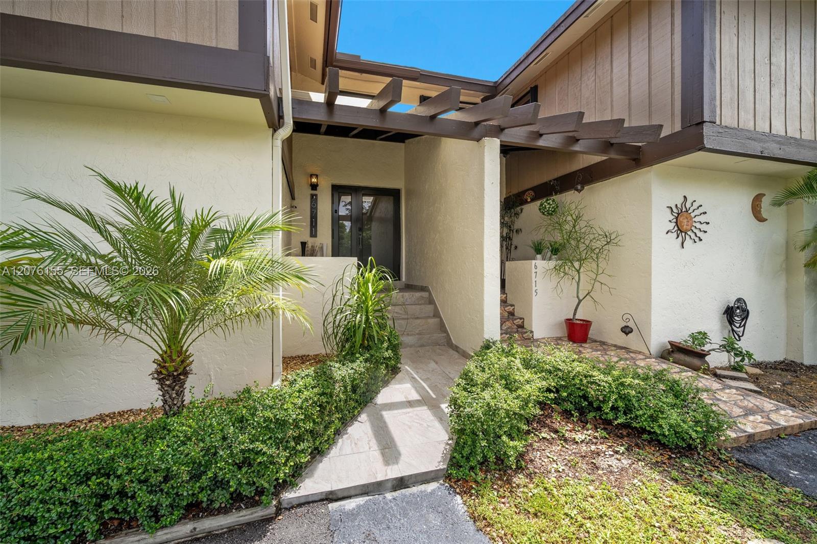 6711 SW 129th Ct — Photo 5