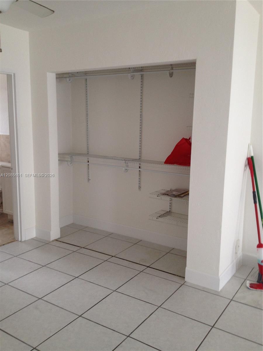 158 Ocean Dr # 406 — Photo 4