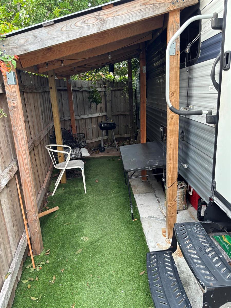 249 NE 45th ST - TRAILER - BACK1