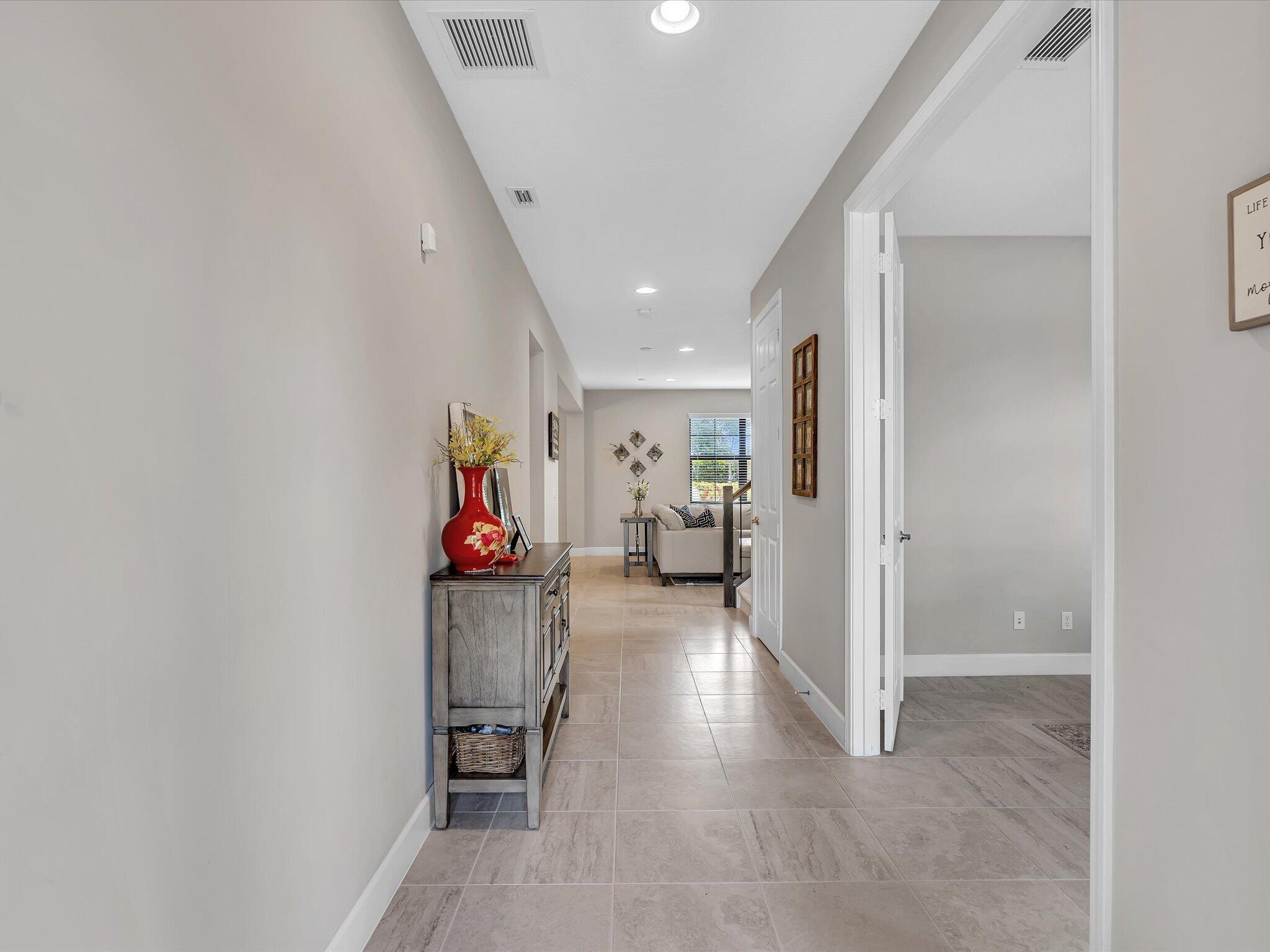 7510 NW 108th Avenue — Photo 3