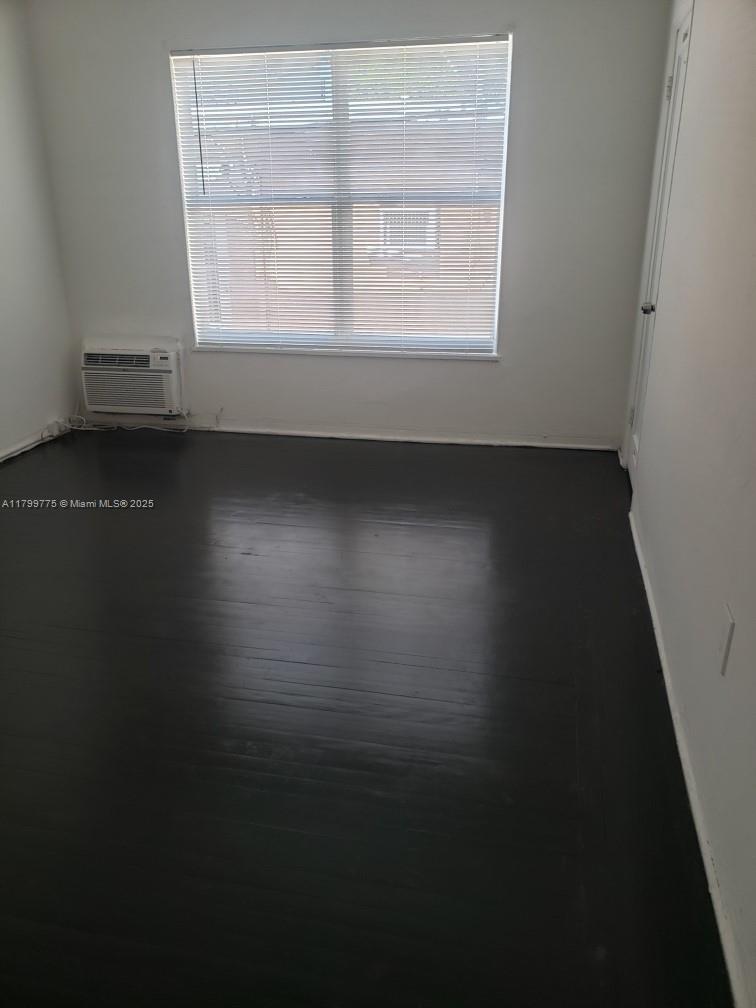 1608 Drexel Avenue # 18 View 5