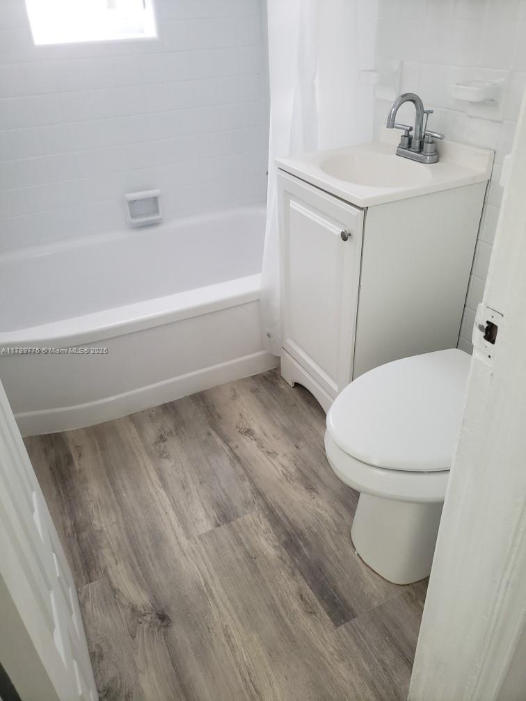 1608 Drexel Avenue # 18 View 6