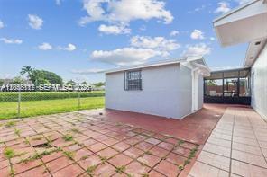 10471 SW 141st Dr — Photo 4