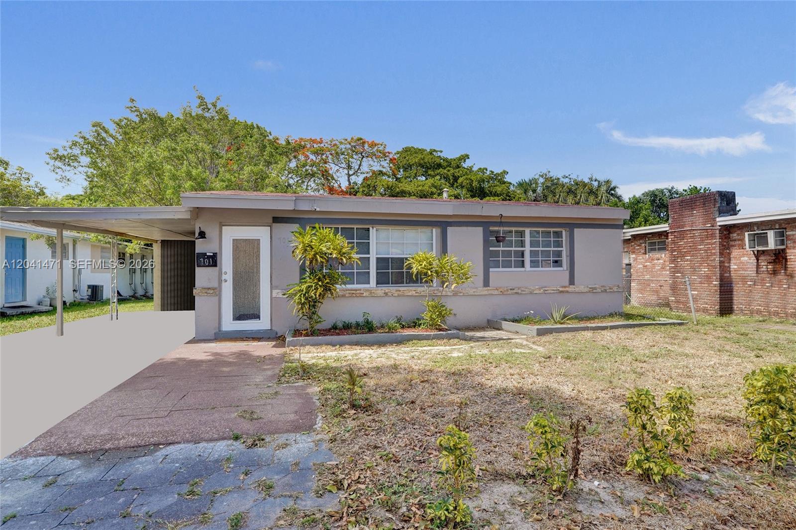 701 SW 7th St, Pompano Beach FL 33060