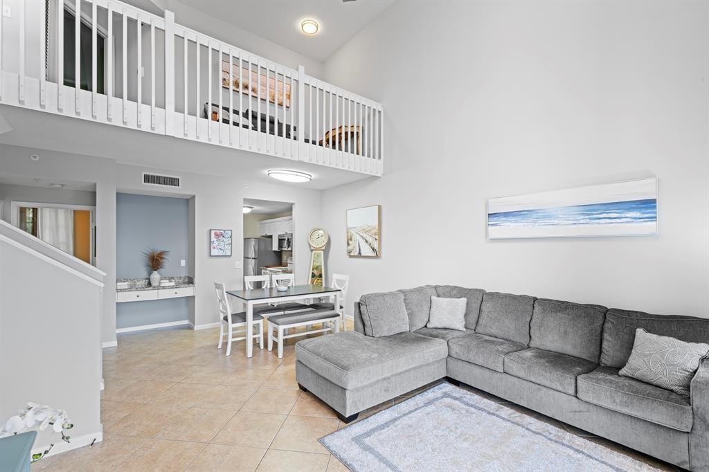 4784 S Central Boulevard # 22, Jupiter FL 33458