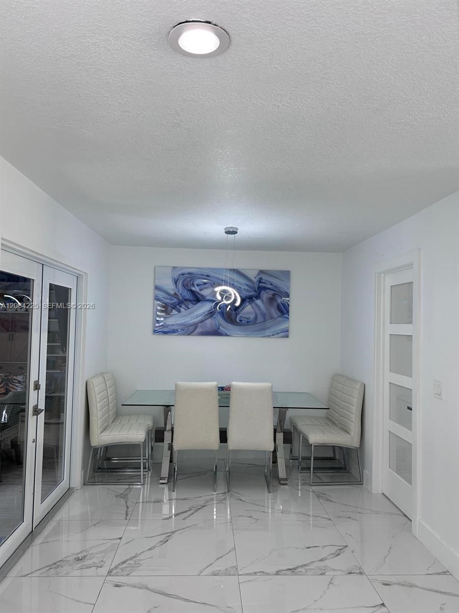1148 Grandview Cir — Photo 4