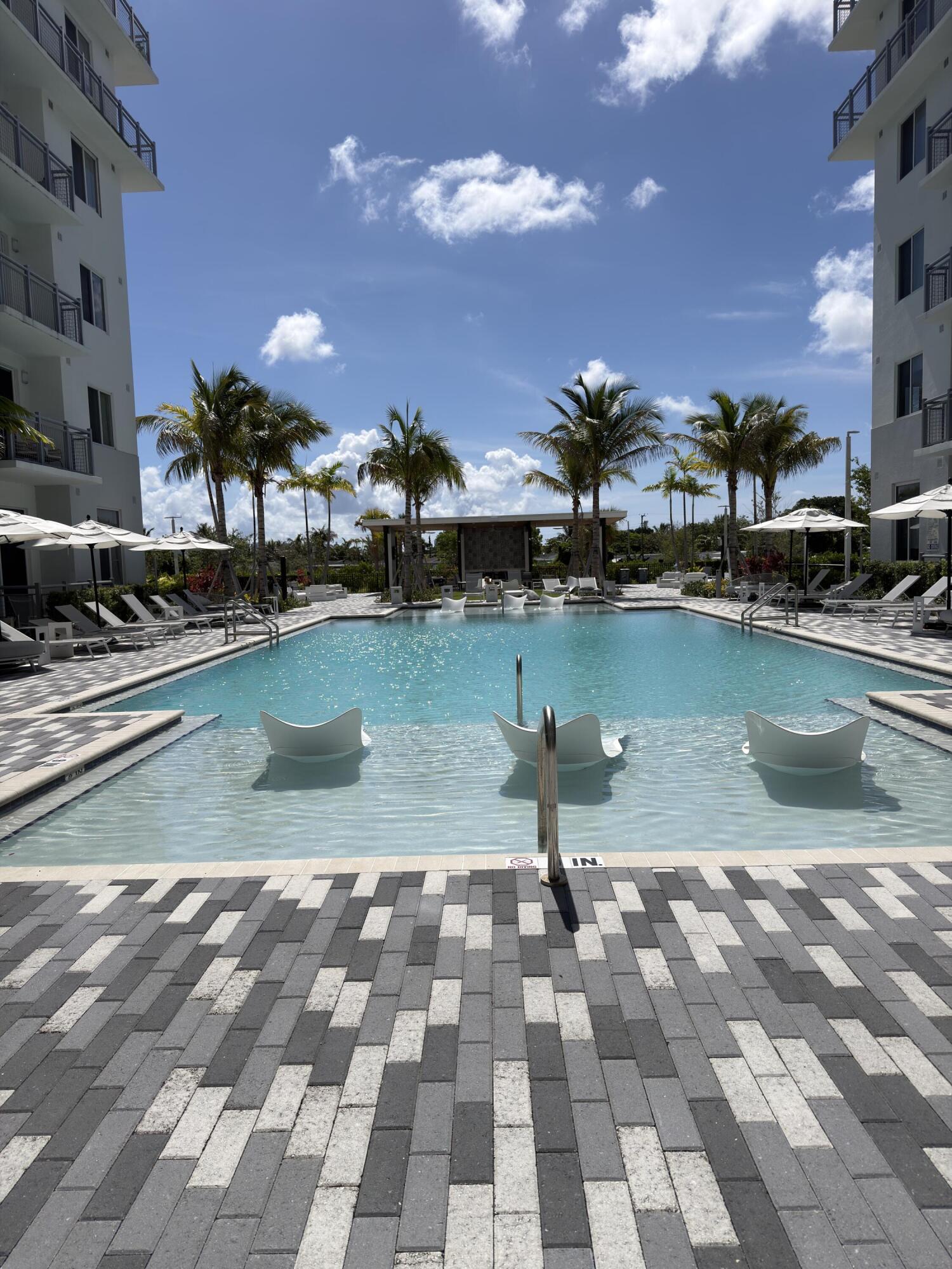 1710 N Congress Avenue, West Palm Beach FL 33409