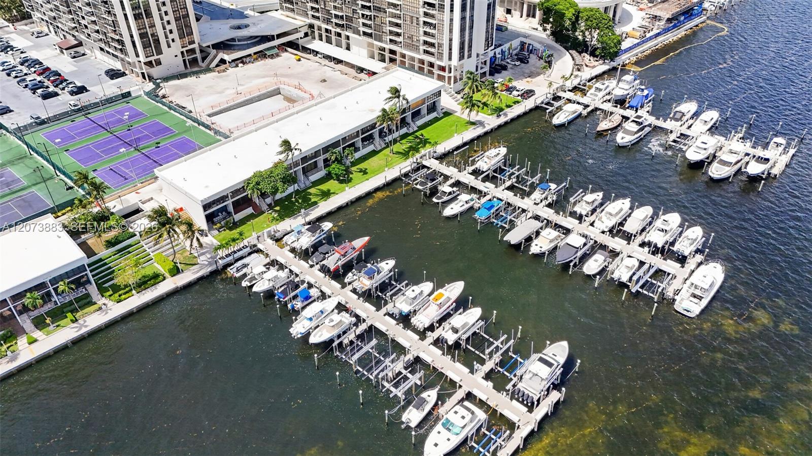 1915 Brickell Ave # C1607, Miami FL 33129