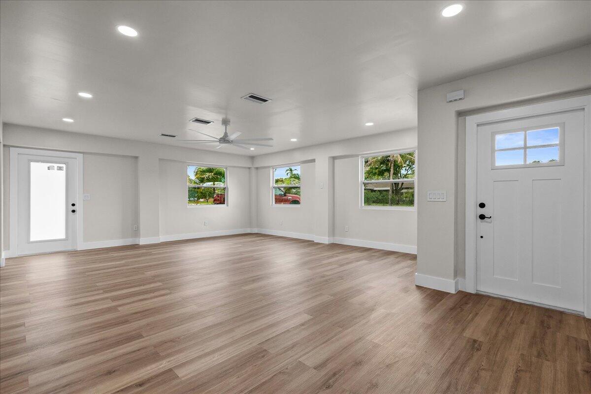 426 Bayberry Drive, West Palm Beach FL 33403