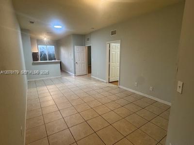 1508 SW 2nd St # 1508 — Photo 4