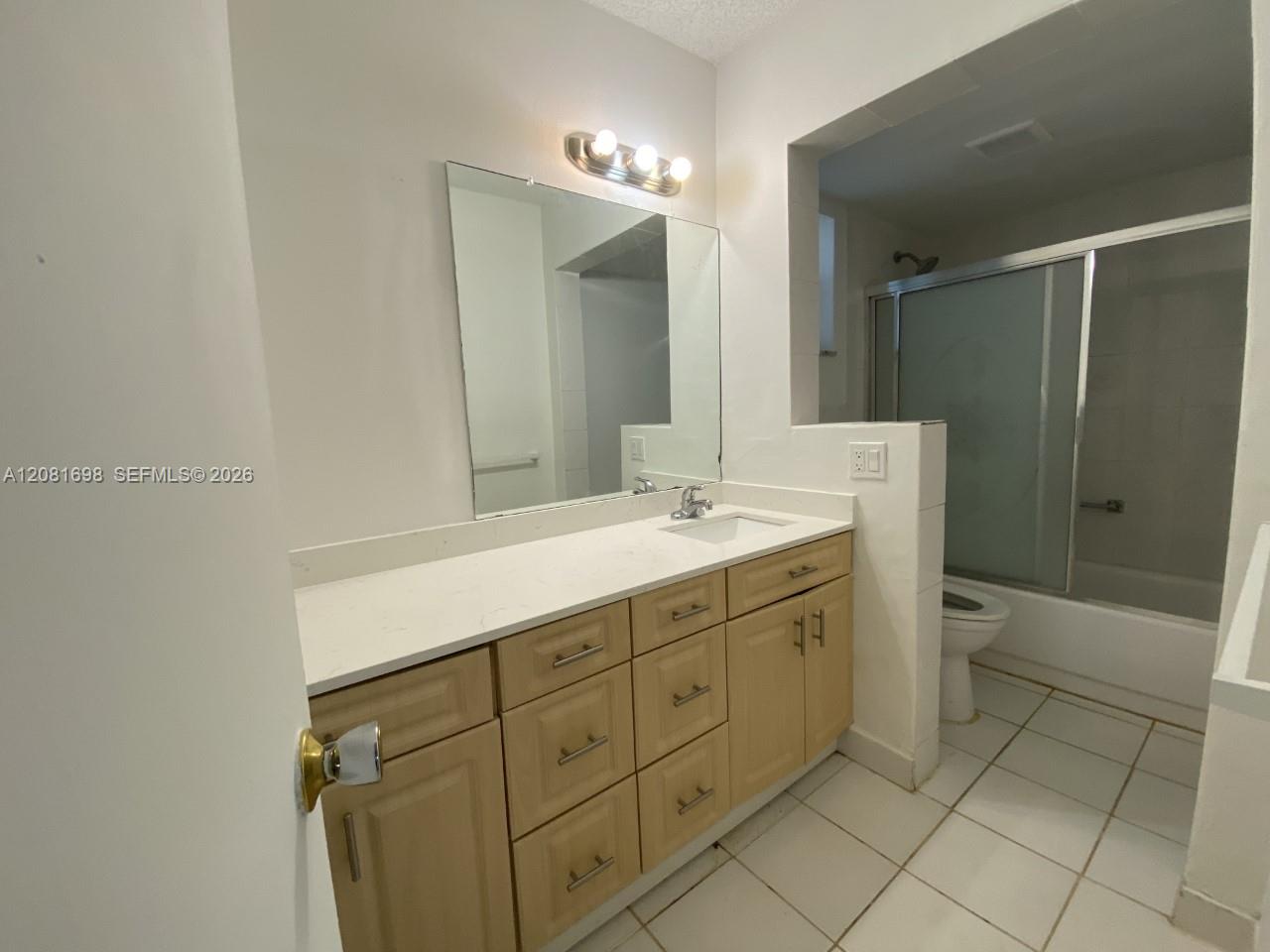 6505 Winfield Blvd # 25 — Photo 5