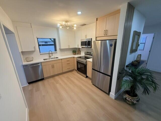 1673 NE 31st Street — Photo 3