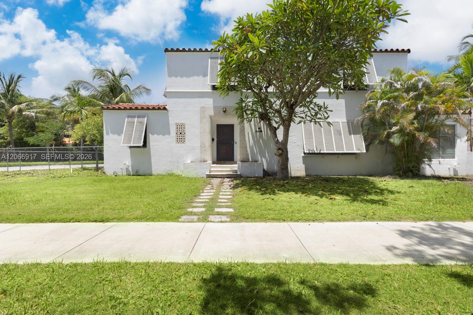 621 NE 57th St View 10