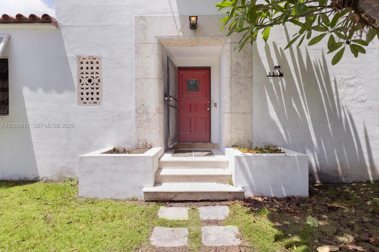 621 NE 57th St View 11