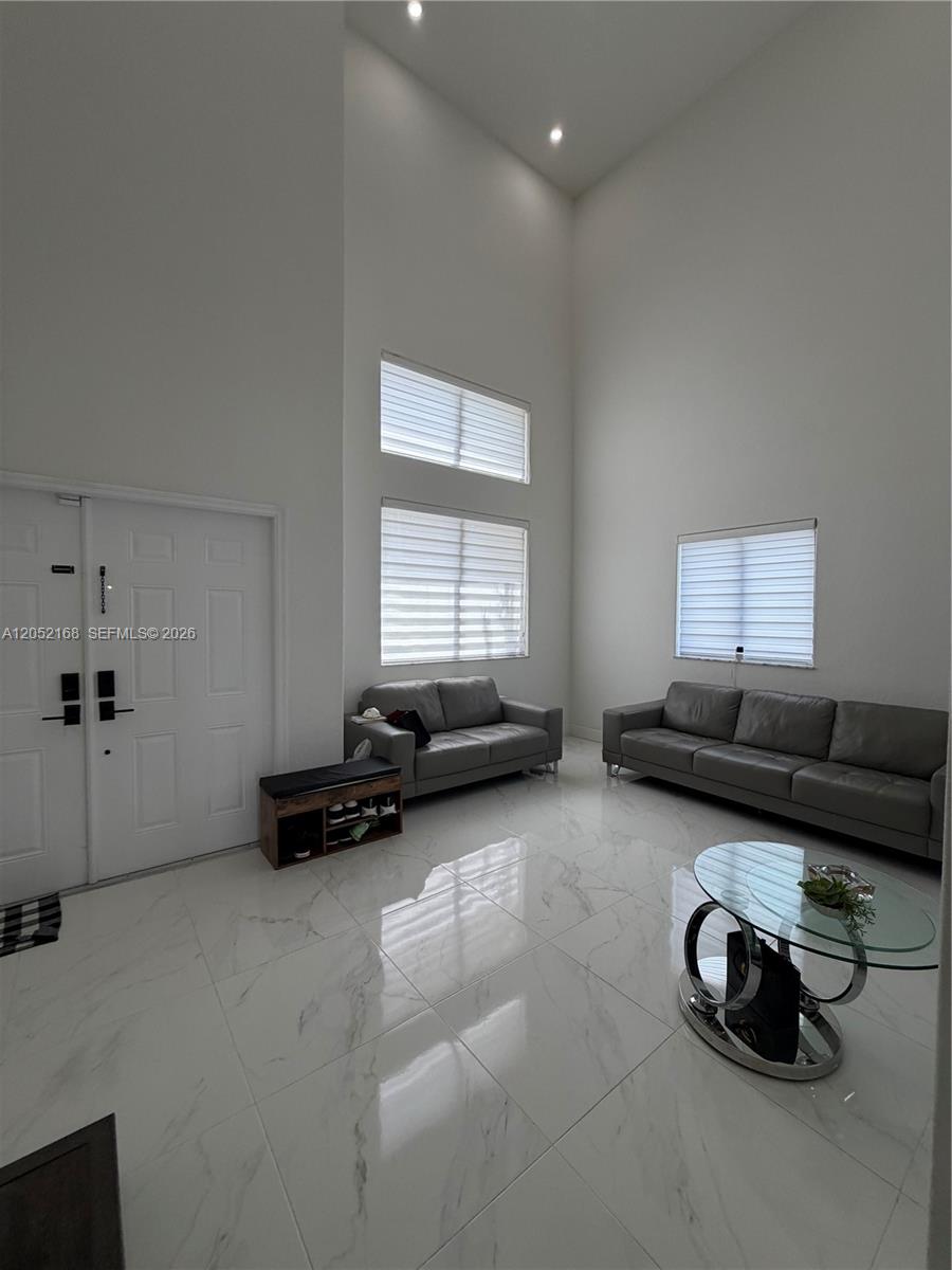 4450 SW 164th Ave # 0 — Photo 3