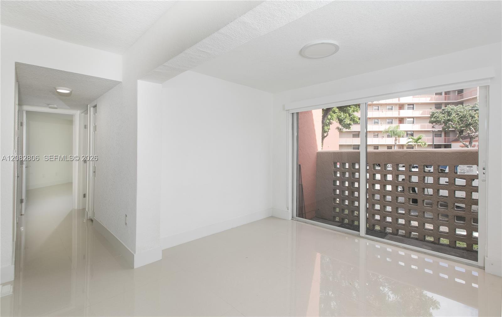 10241 NW 9 STREET CIR # 5 — Photo 3