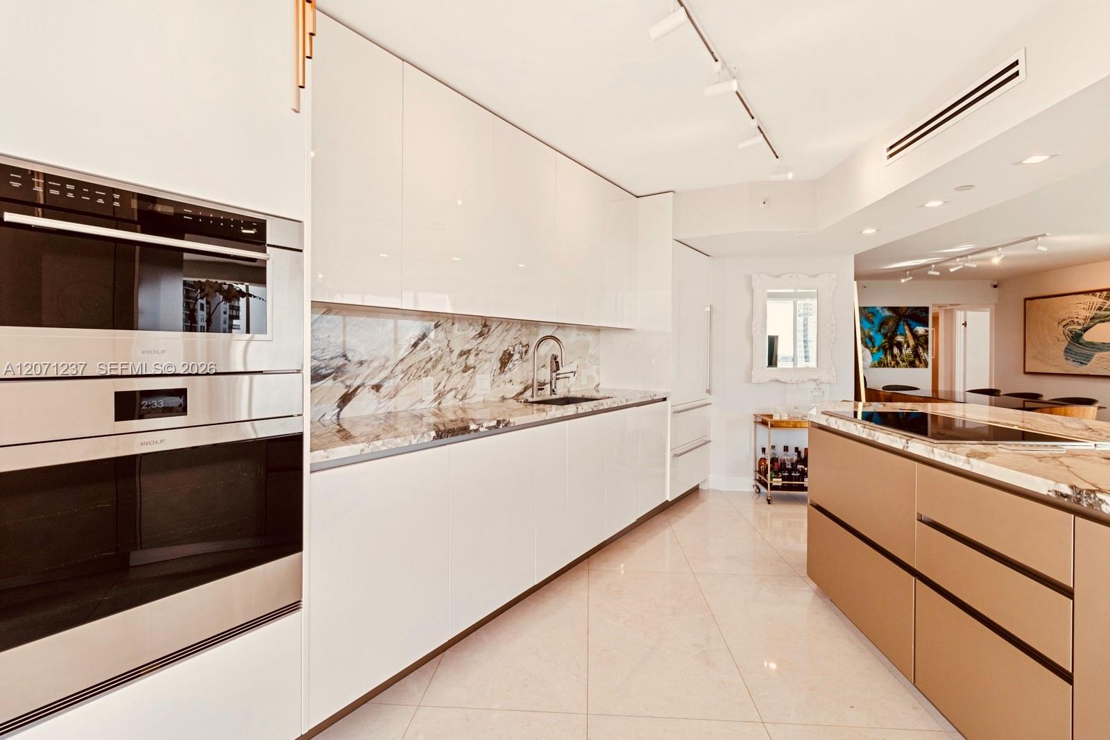 2127 Brickell Ave # 1505 View 10